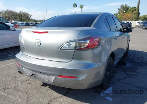 2013 Mazda Mazda3 I Sv из США, поврежденный, VIN JM1BL1TF2D1733477